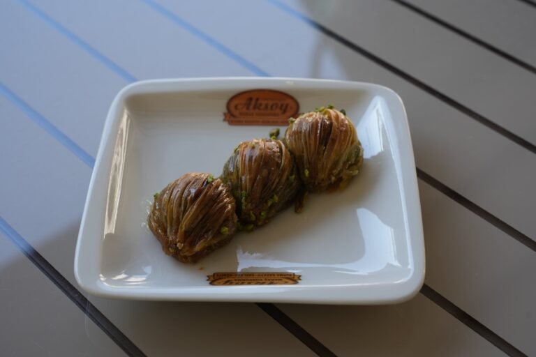 Midye Baklava